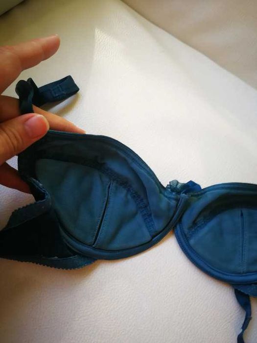 Turkusowy biustonosz Triumph 75A