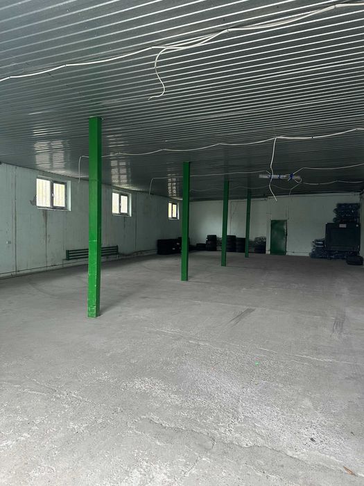 Склад-офіс у центрі міста 3500 м2