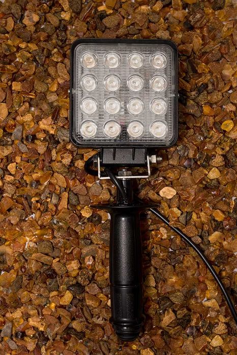 Lampa latarka szperacz UV  do bursztynu  420 nm 48w