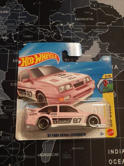 Hot wheels em ótimo estado