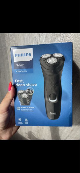Бритва Philips serie 1000
