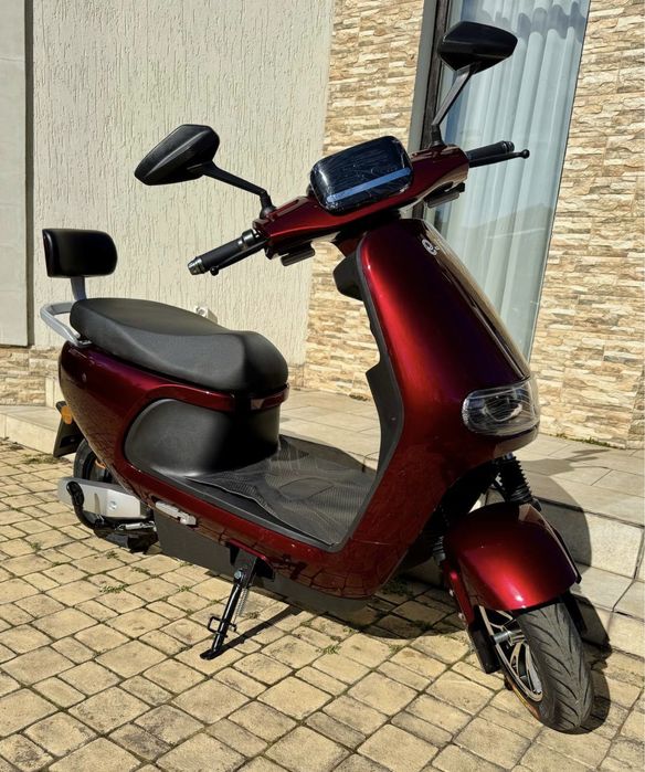 Електроскутер Eclipse червоний (2500Вт), оригінал + ГАРАНТІЯ