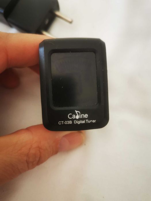 Afinador de guitarra e não só da caline