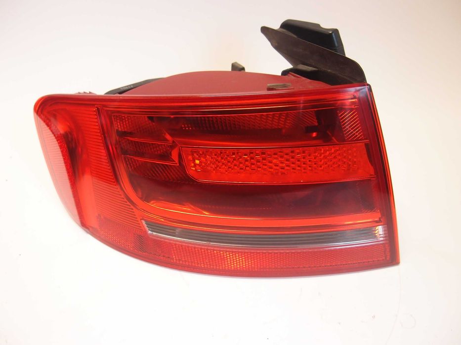 Lampa tył lewa Audi A4 B8 SEDAN 2008r.