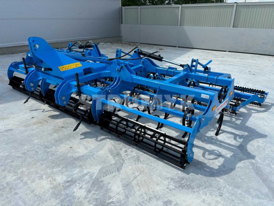 Agregat uprawowo-przedsiewny/ 4 rzędy zębów/ hydrauliczny STRUMYK