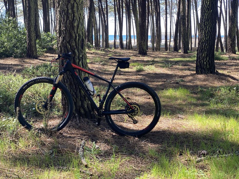 Bicicleta Cube reaction Pro