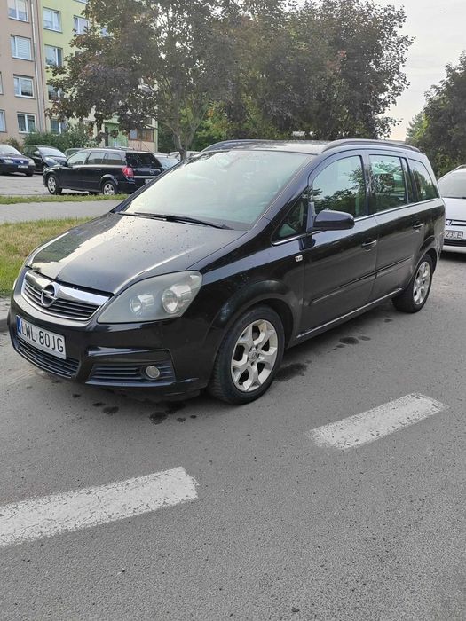 Opel zafira wersja elegance