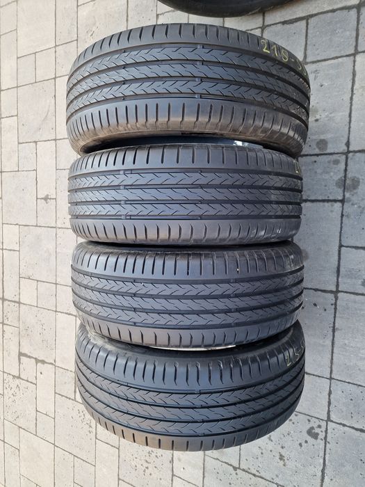Летняя резина 215/55 R17 Continental Eco Contact