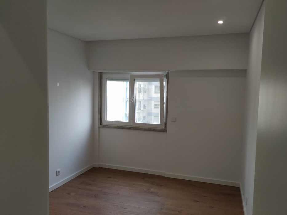 Apartamento T2 para alugar em Carnaxide