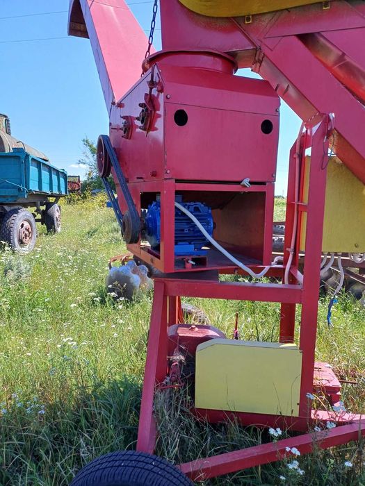 ЗМ - 100 зернометатель погрузчик зерна