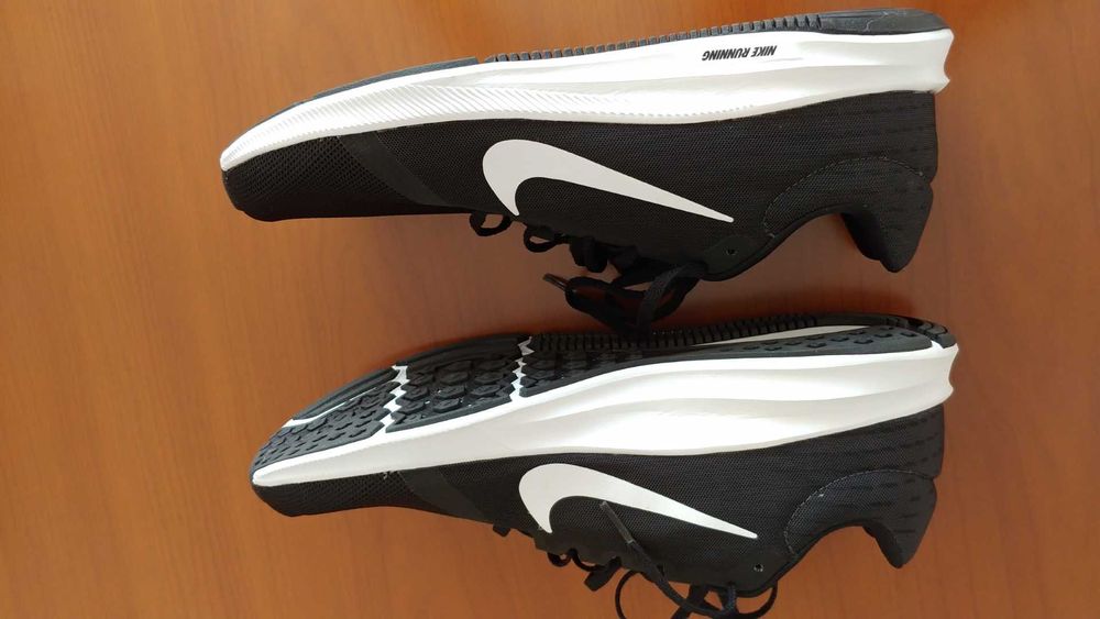 Novas Sapatilhas Nike Running Downshifter 8 Tam 45 com etiqueta