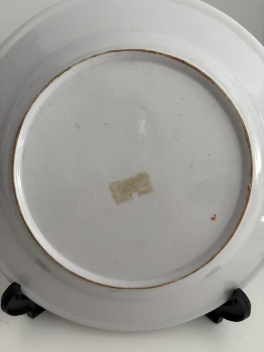 Prato de porcelana de exportação Qianlong da Dinastia Qing