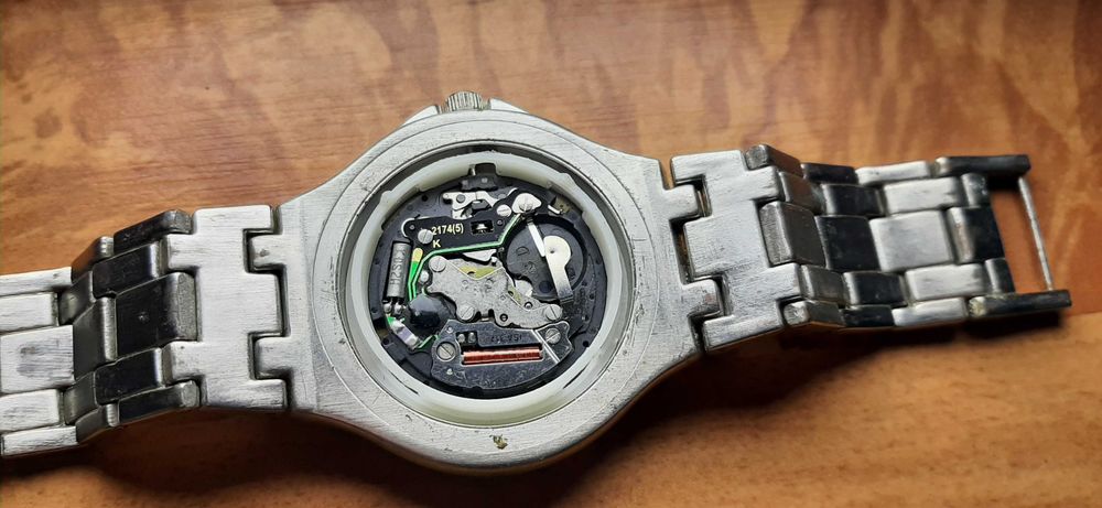 Часы наручные из 90х DUNLOP с оригинальным браслетом