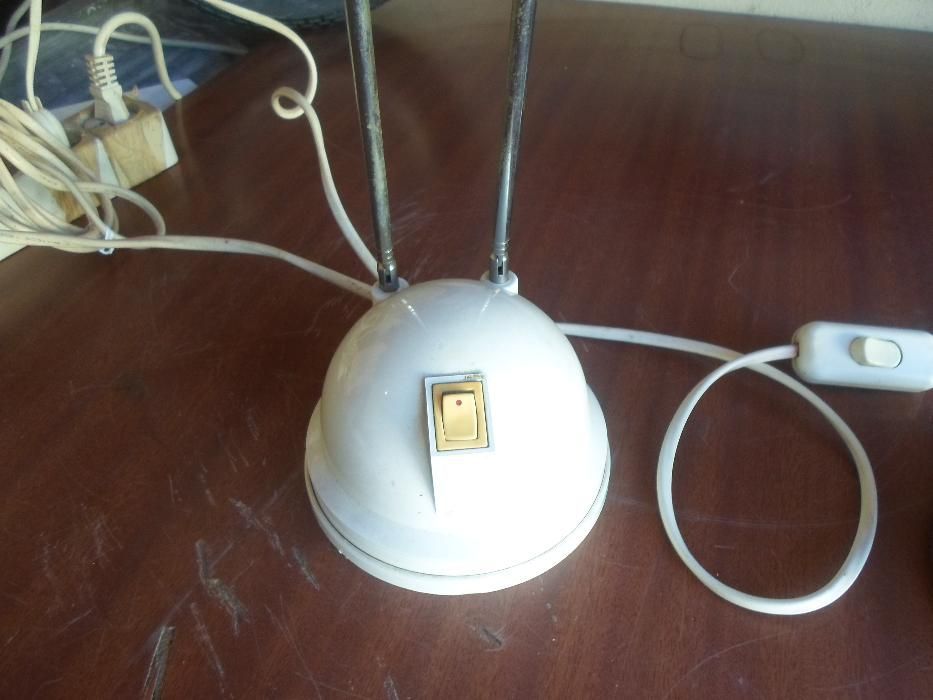 candeeiro de secretaria