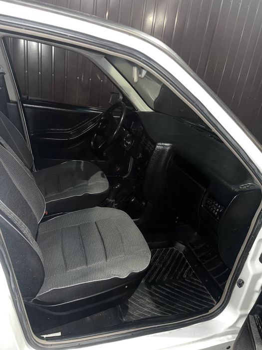 Seat Toledo 1.6 газ/бензин