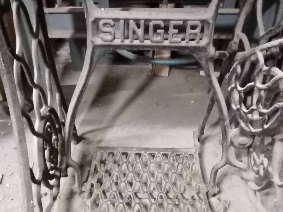Продаю машинку Singer
