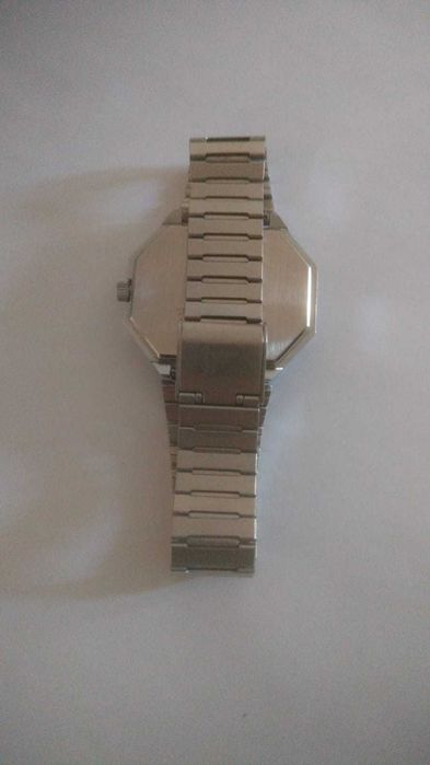 Relógio Eletta, suiço, oitavado, das décadas de 1970-80