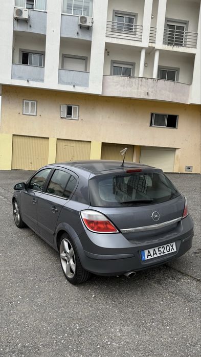 Opel Astra 2.0 Turbo Cosmo – 2004