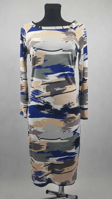 Sukienka z długim rękawem r. M/L