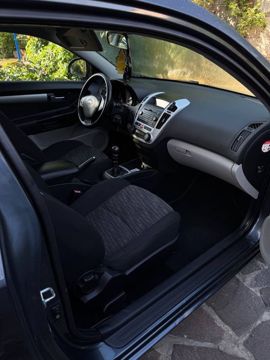 Kia Proceed 2009