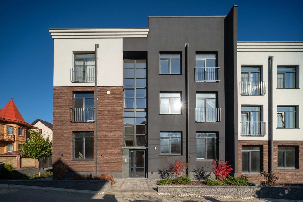 Двокімнатна квартира в елітному зданому будинку