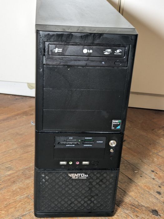 Комп'ютер системний блок материнська плата відеокарта