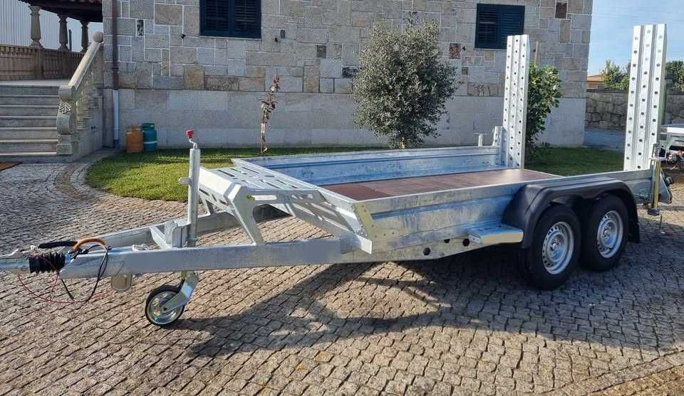 Atrelado Reboque Porta Maquinas galvanizado de 2 Eixos 3500 kg Novo