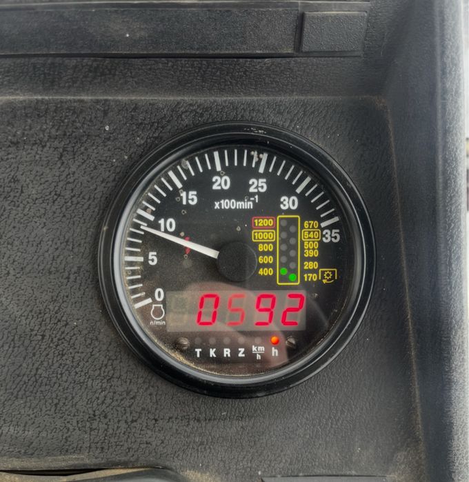 Belarus 820 MTZ TUR