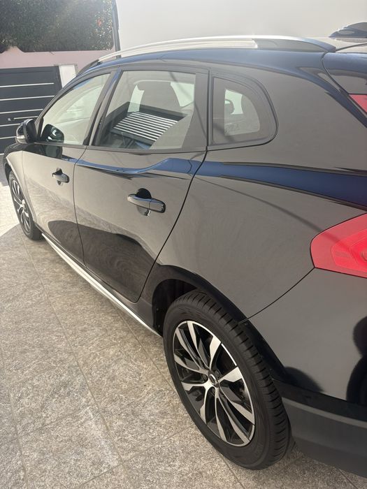 Volvo v40 2000 D3 cross country