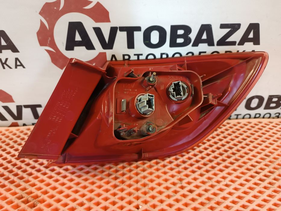 Ліхтар Стоп Mazda 3 BK хетчбек Фонарь лівий правий Мазда 3 БК хетч