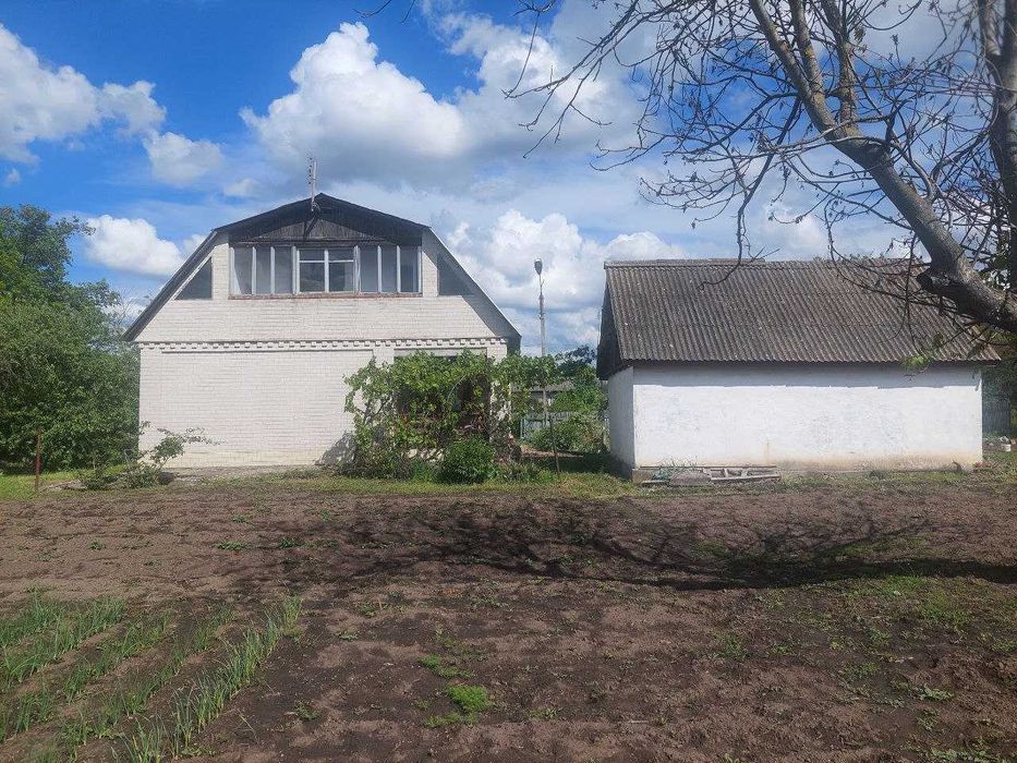 Продаж будинку в с. Попівка