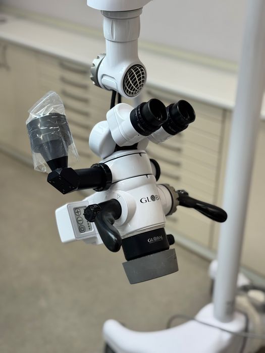 Продаж Мікроскопу Global A6