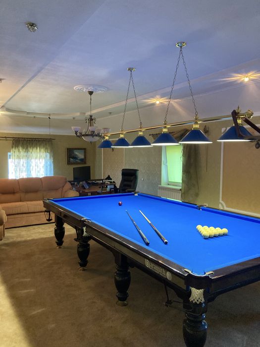 Продаж нового будинку в центрі смт Макарів