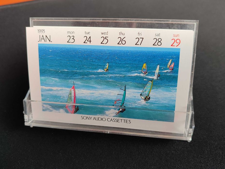 Sony | Calendário de secretária (1995)
