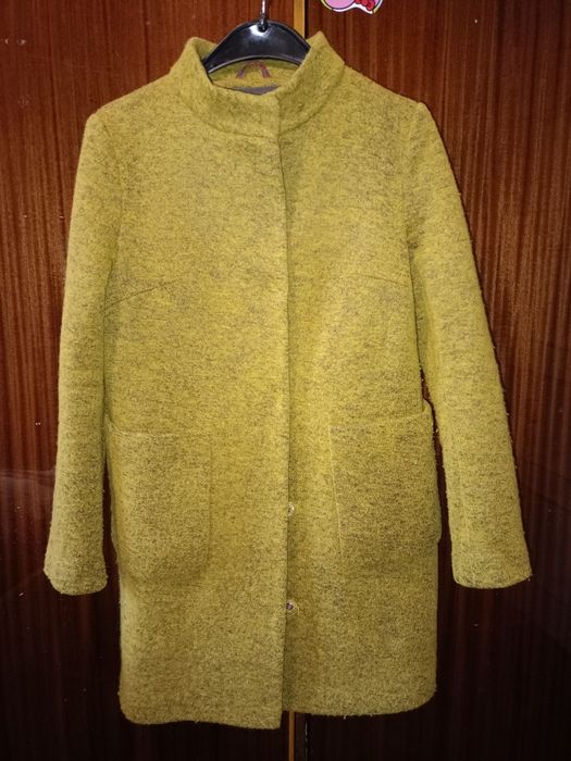 Продам пальто тепле