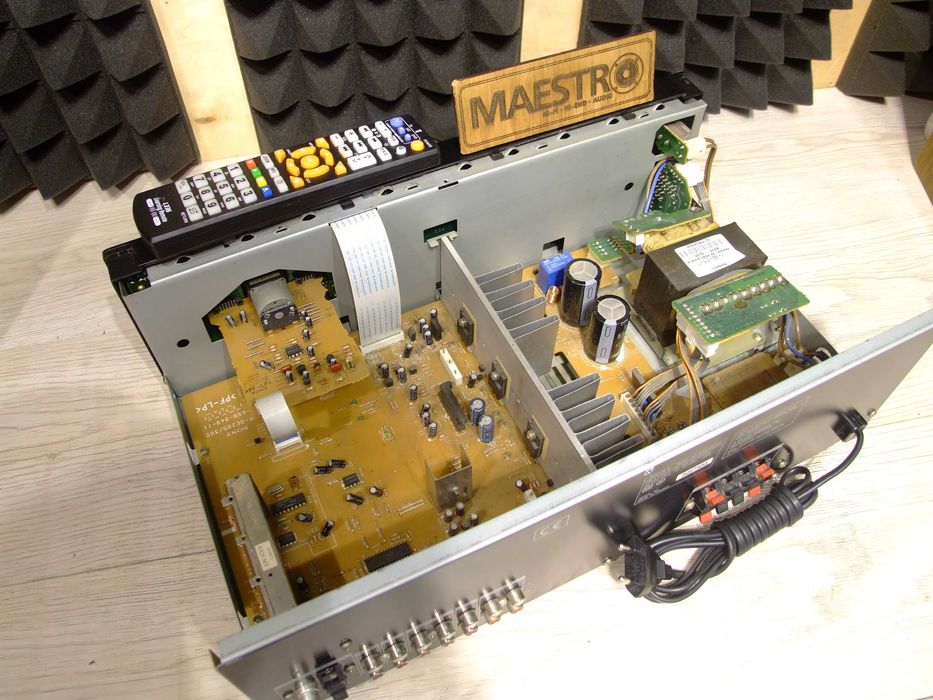 Ресівер Sony STR-DE205. 2х40. 4-16 Ом. Без передплати