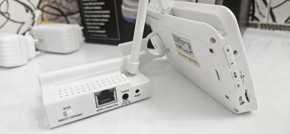 Відеоняня Luvion supreme connect