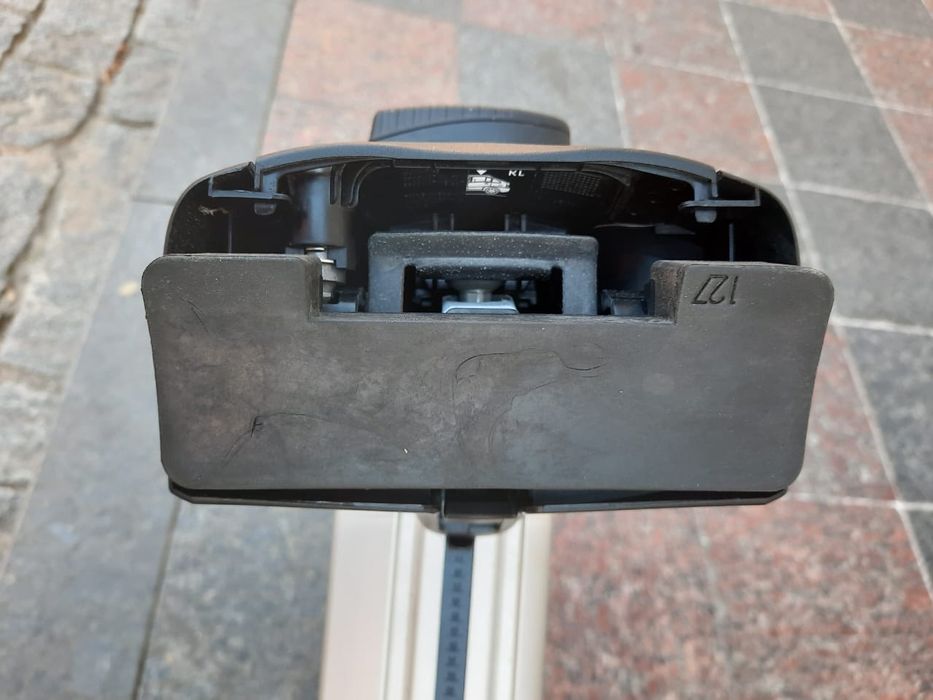 Верхний багажник  THULE