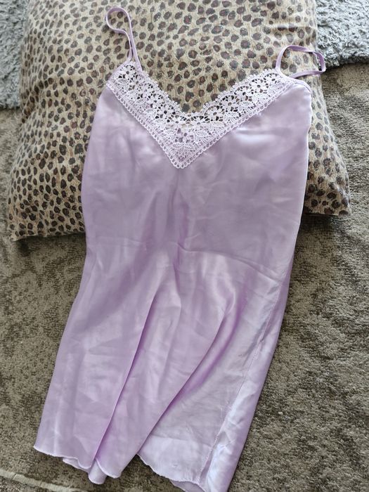 Віддам речі жіночі