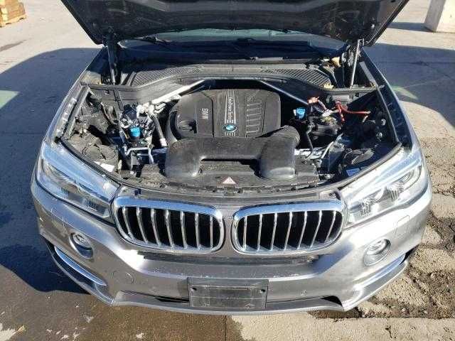 Автомобіль BMW X5 xDrive 2015 року з США