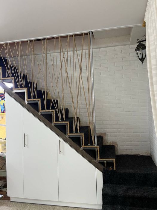 Район Центр.Продаж двоповерхової квартири