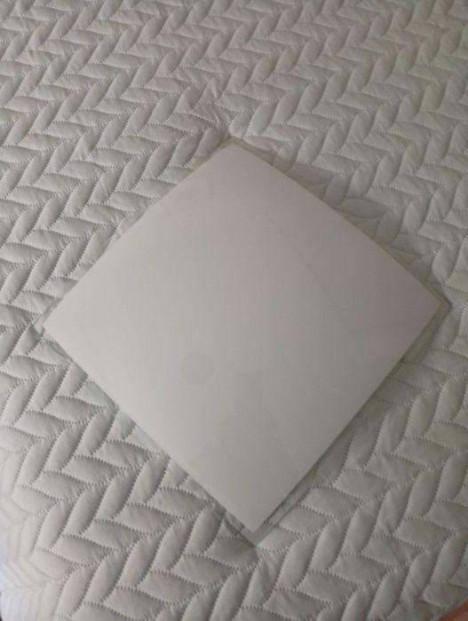 Candeeiro NOVO para  quarto ou corredor