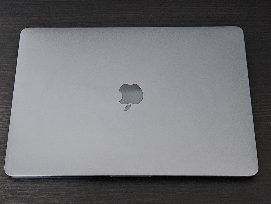 Laptop MacBook Pro 13 2019 i5 8/256GB