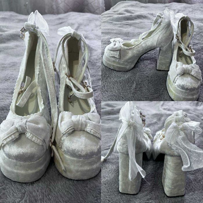 Туфлі в стилі Lolita