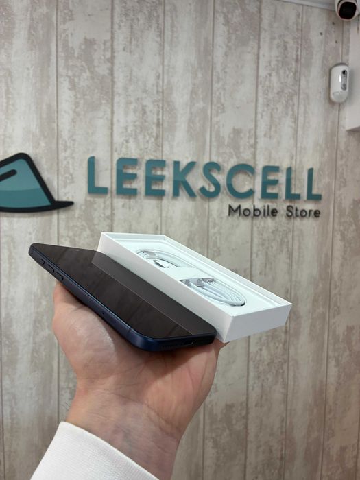 IPHONE 17 PRO MAX - 256GB - AZUL - 24 MESES DE GARANTIA