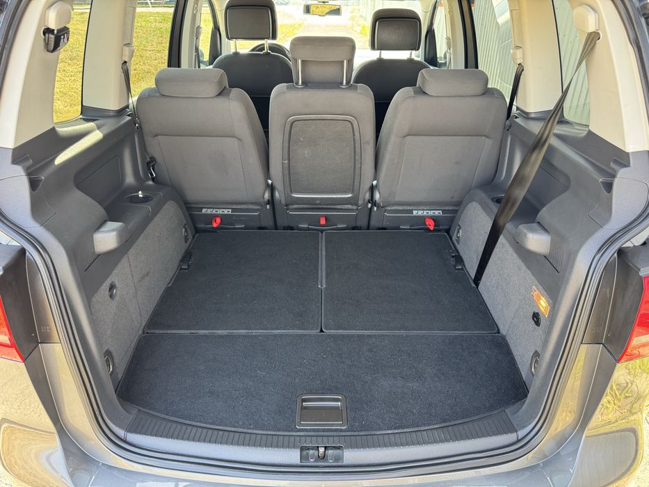 Volkswagen Touran 1.4 tsi automat з Швейцарії