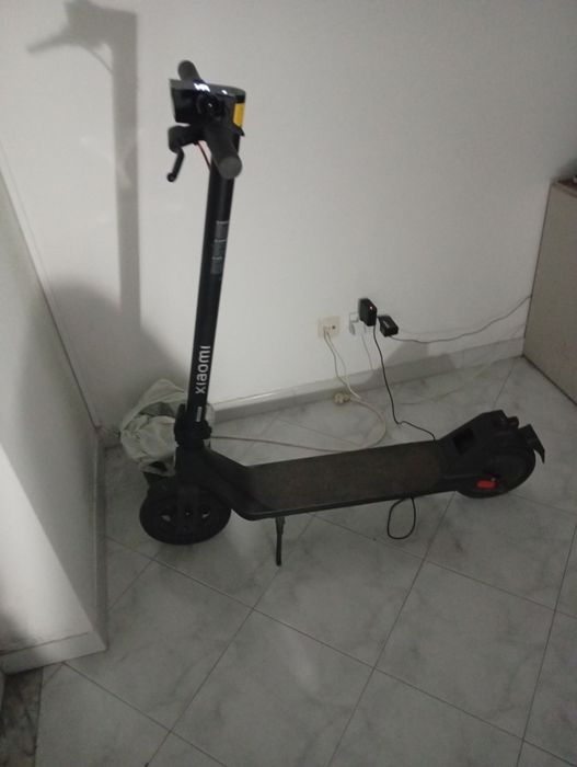 Trotinette électrique para vender muito bom  130€