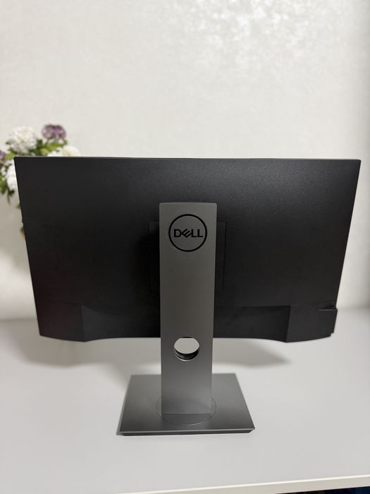 Монитор 2K Dell P2421D