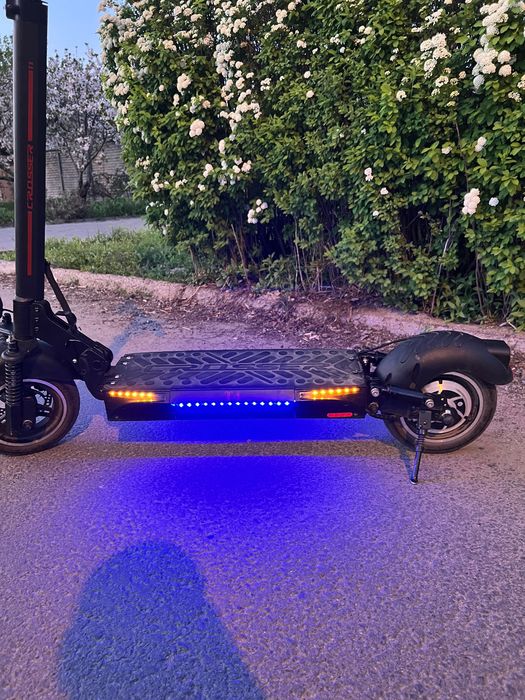 Електросамокат Crosser T4