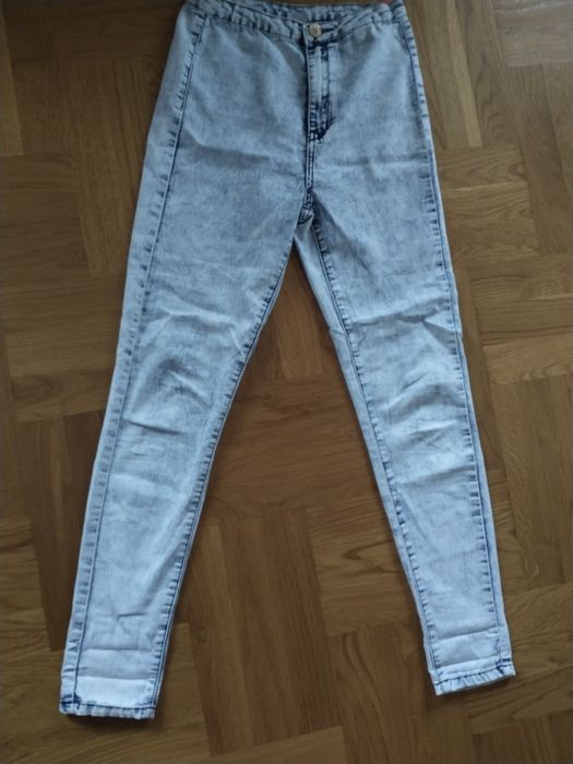 Jasne jeansy xs.